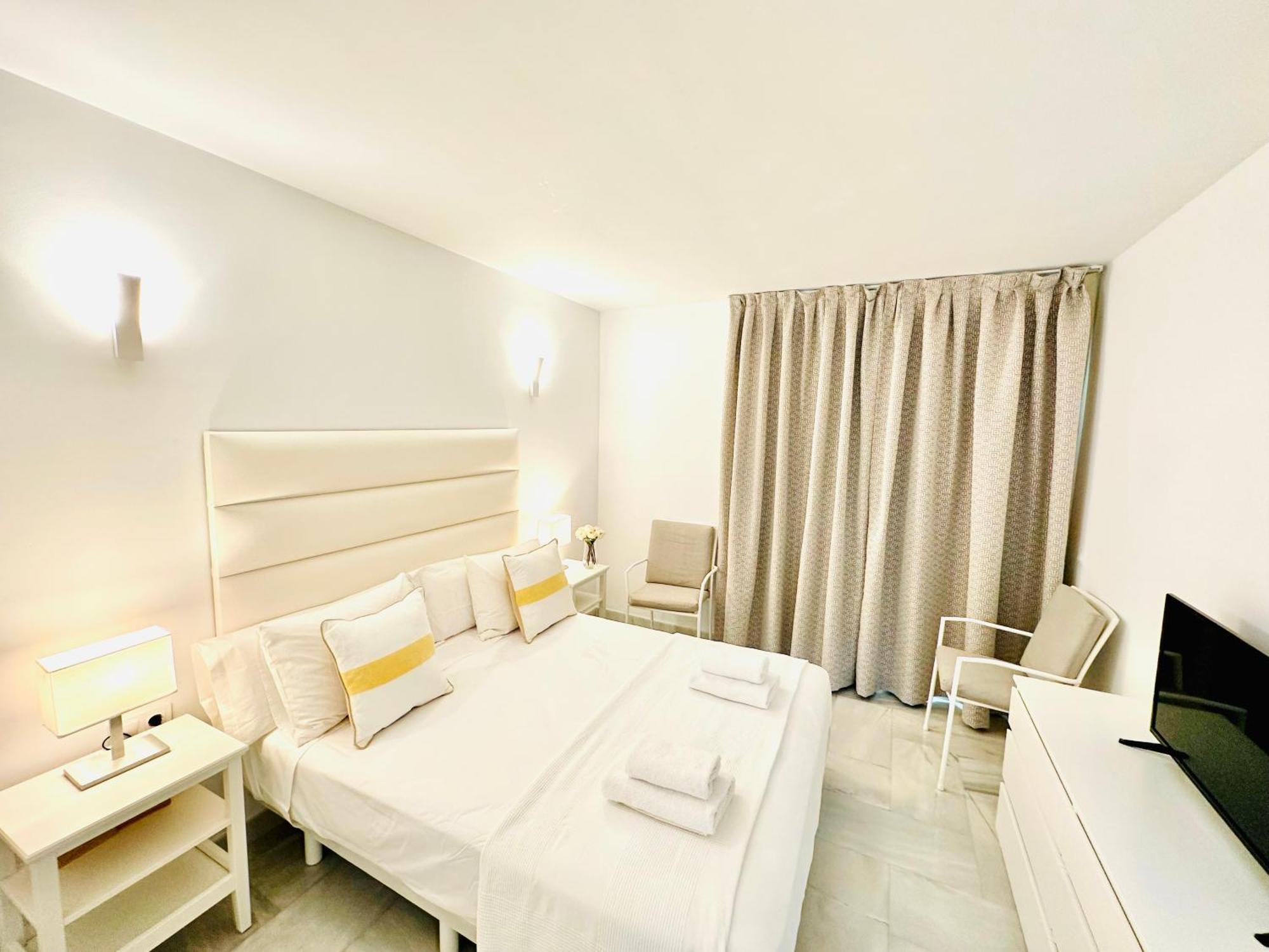 Apartamento, Paradise Sun Beach In Marina Benalmadena Exterior photo