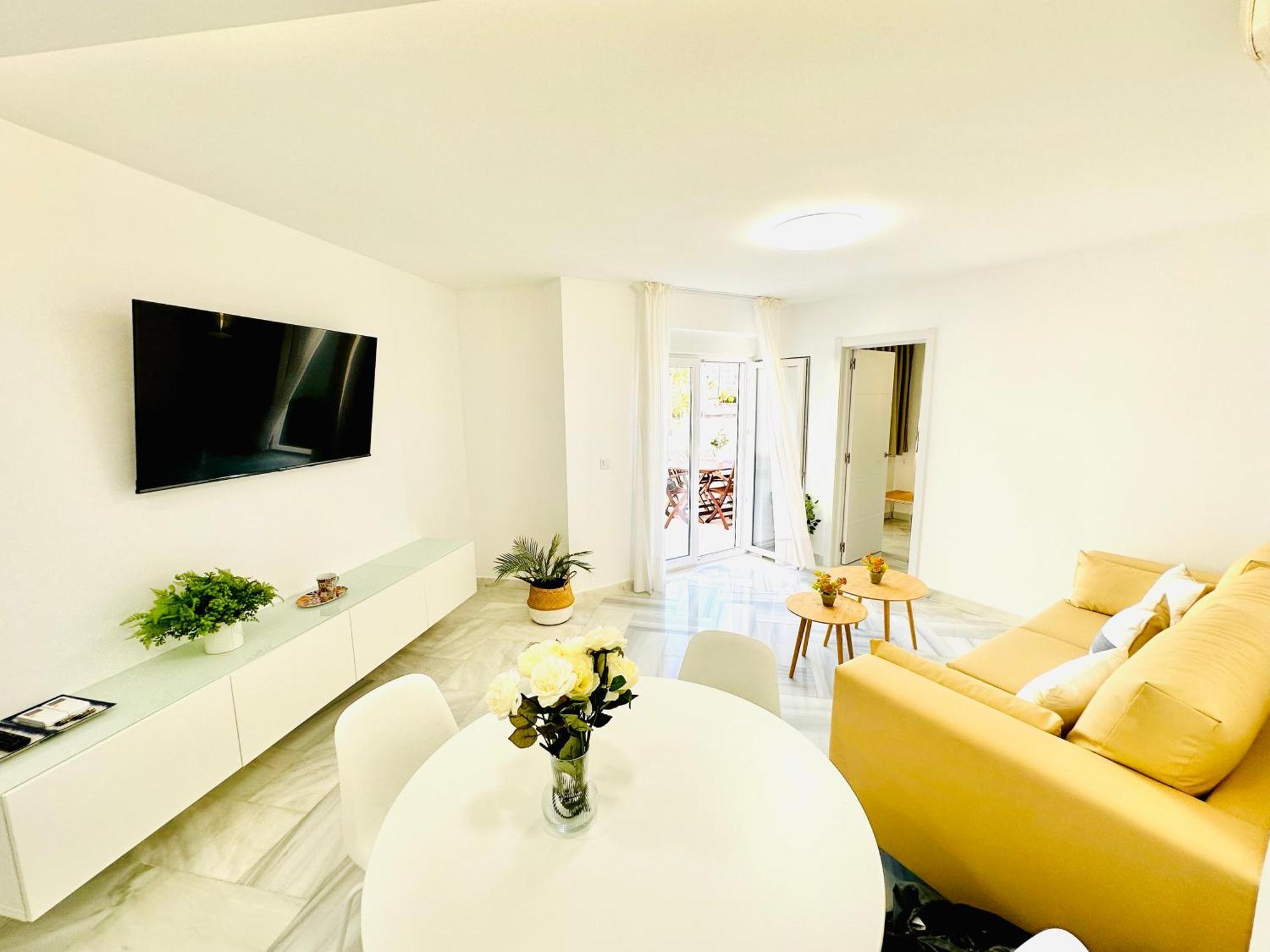 Apartamento, Paradise Sun Beach In Marina Benalmadena Exterior photo